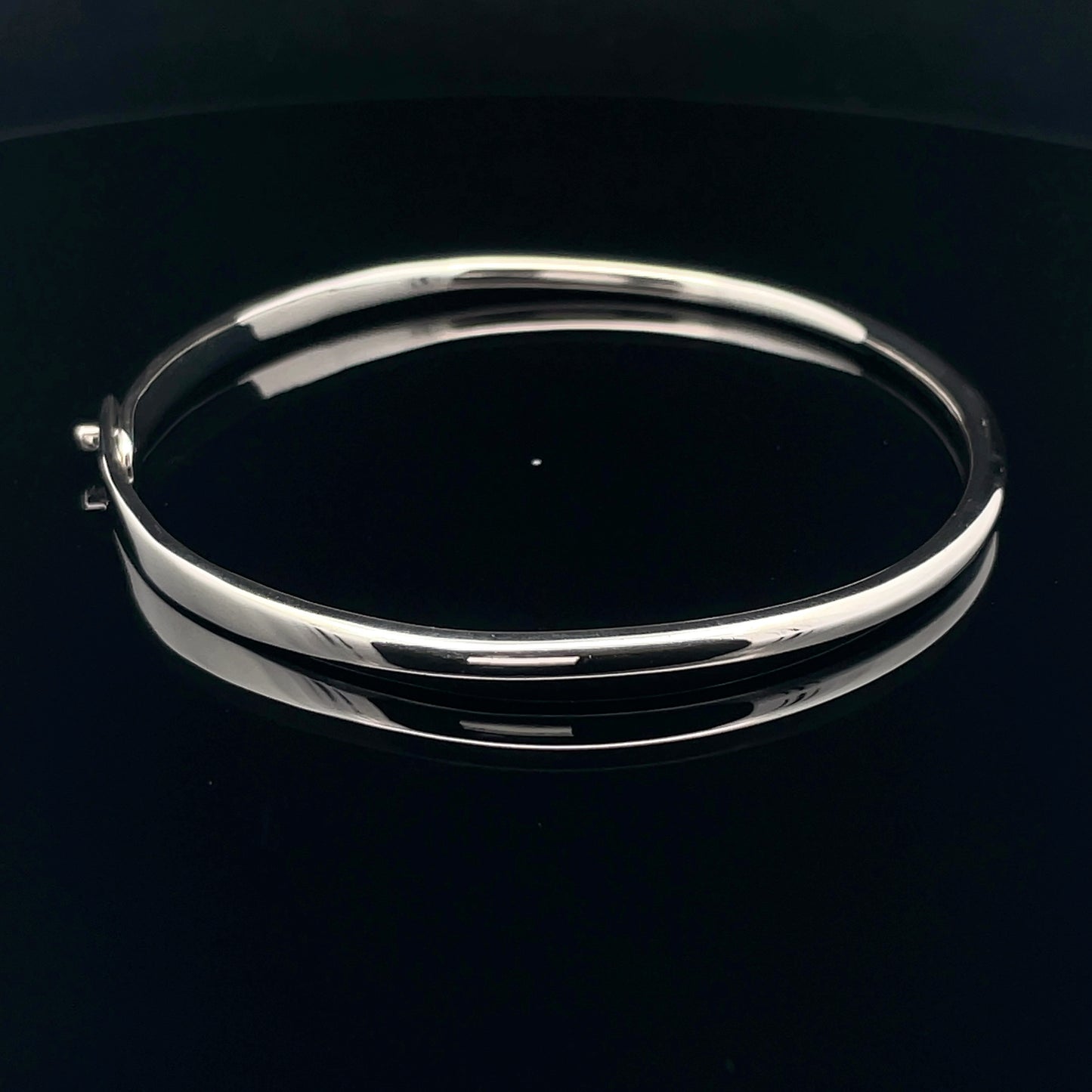 Elegant Silver Bangle Bracelet