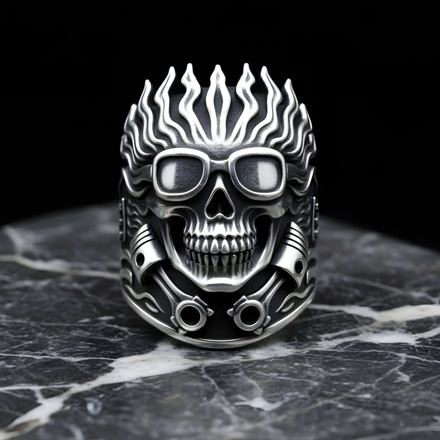 Dravon Biker Skull Ring