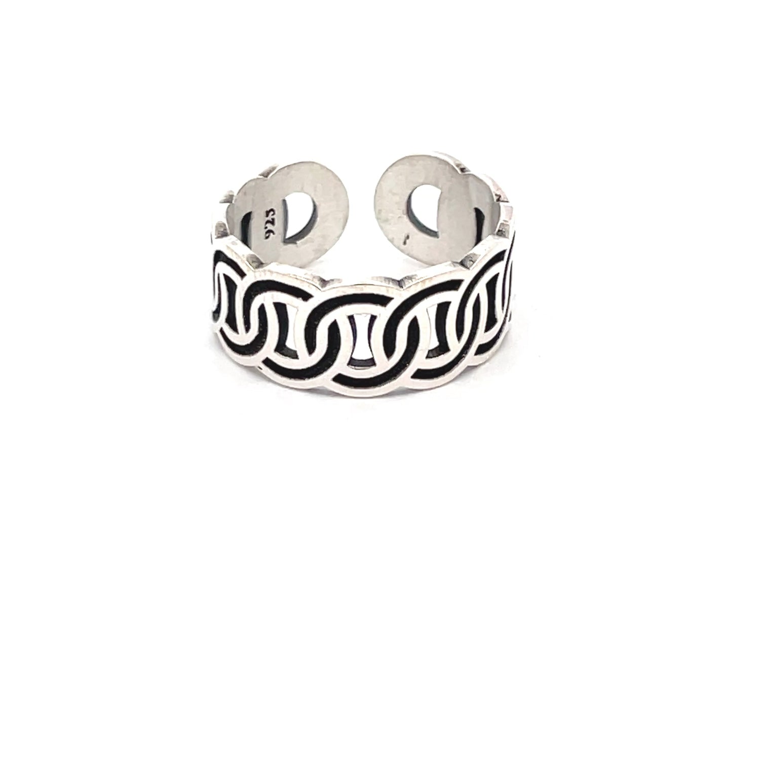Elegant Silver Knot Ring