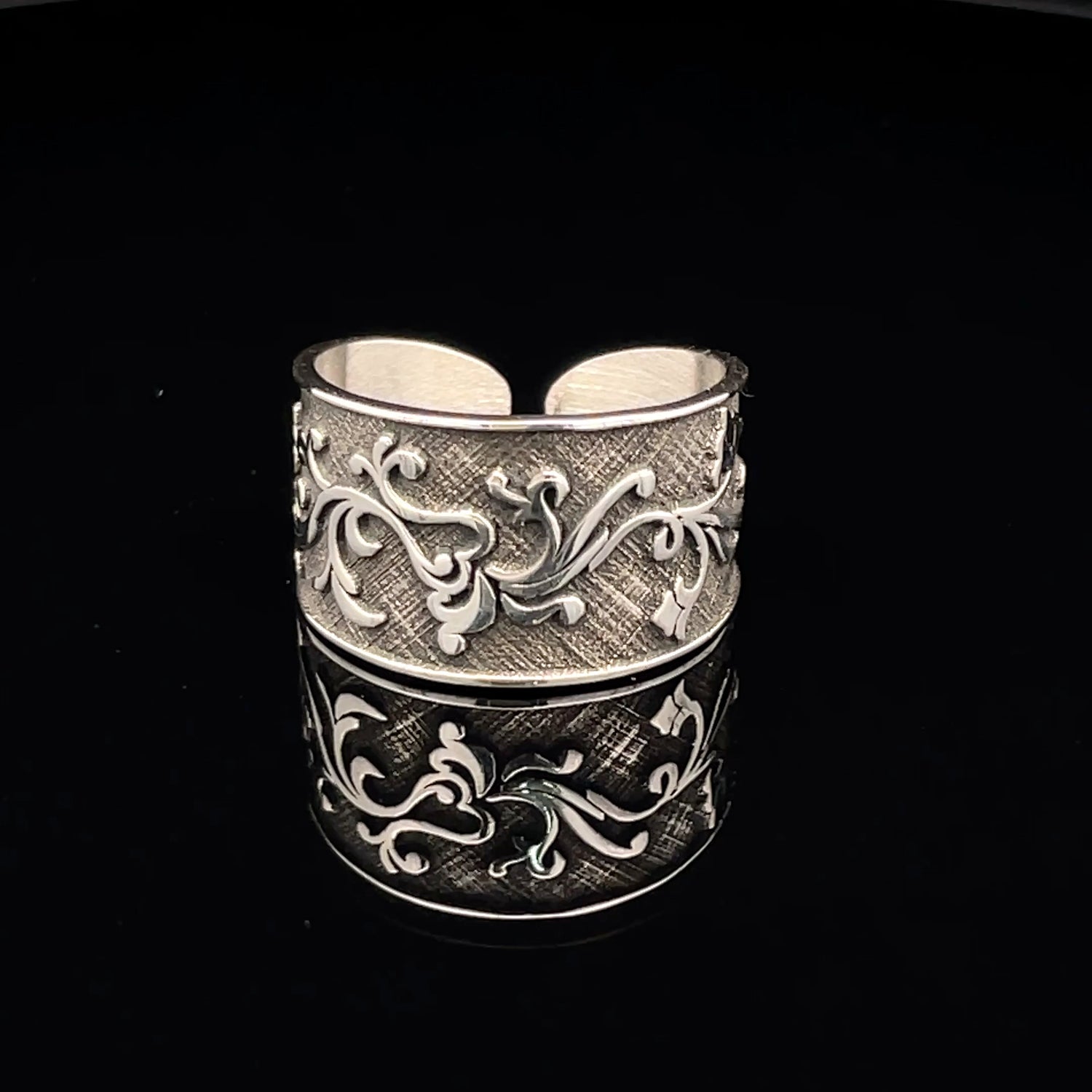 Elegant Silver Cuff Ring
