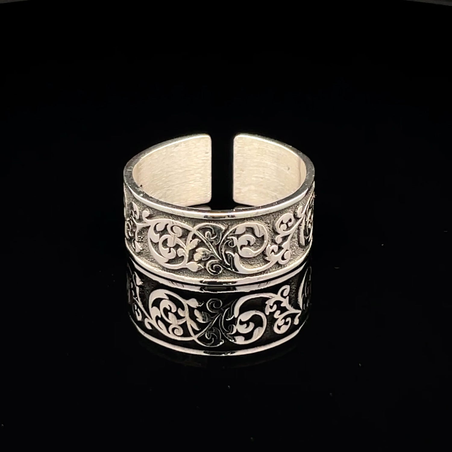 Elegant Silver Cuff Ring