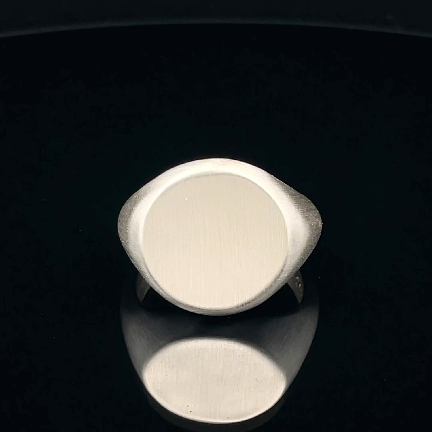 Elegant Silver Ring Display