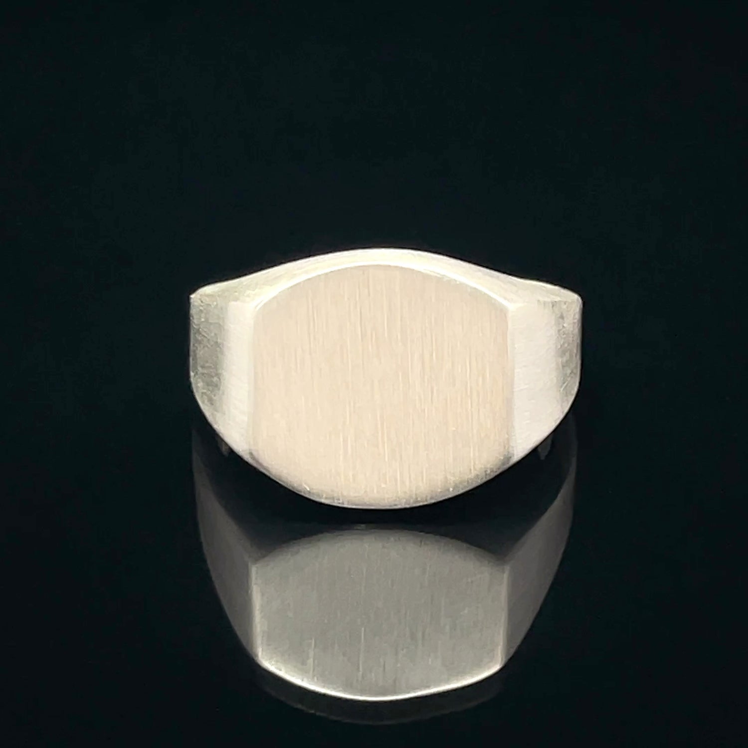 Elegant Silver Signet Ring