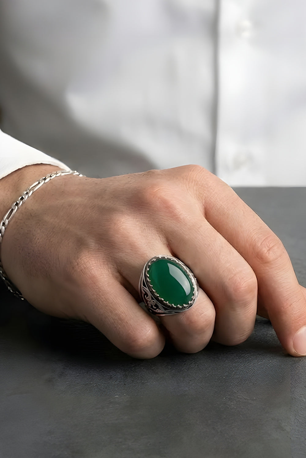 Zeyricor Green Agate Silver Ring