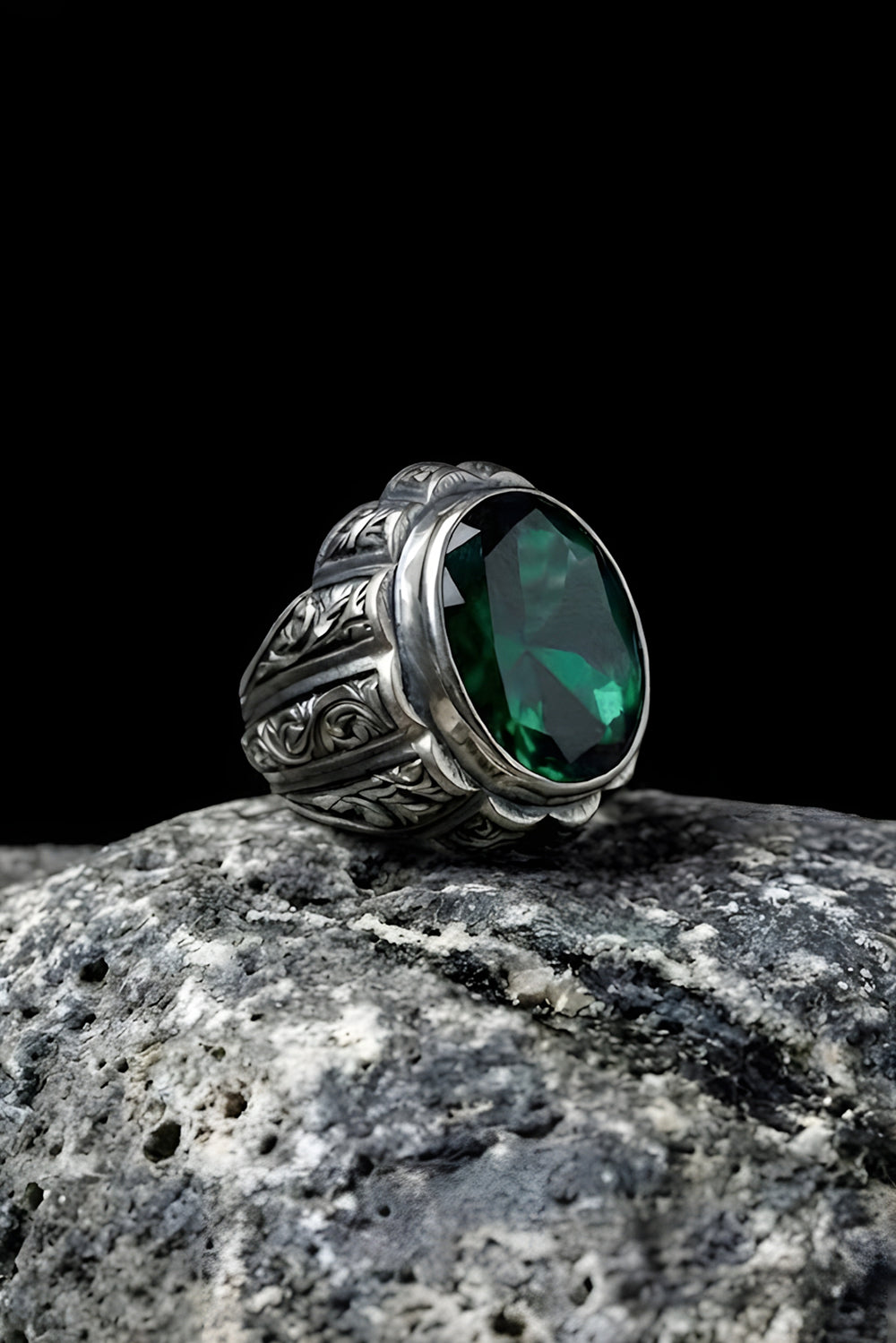 Fynricor Hand Engraved Ring