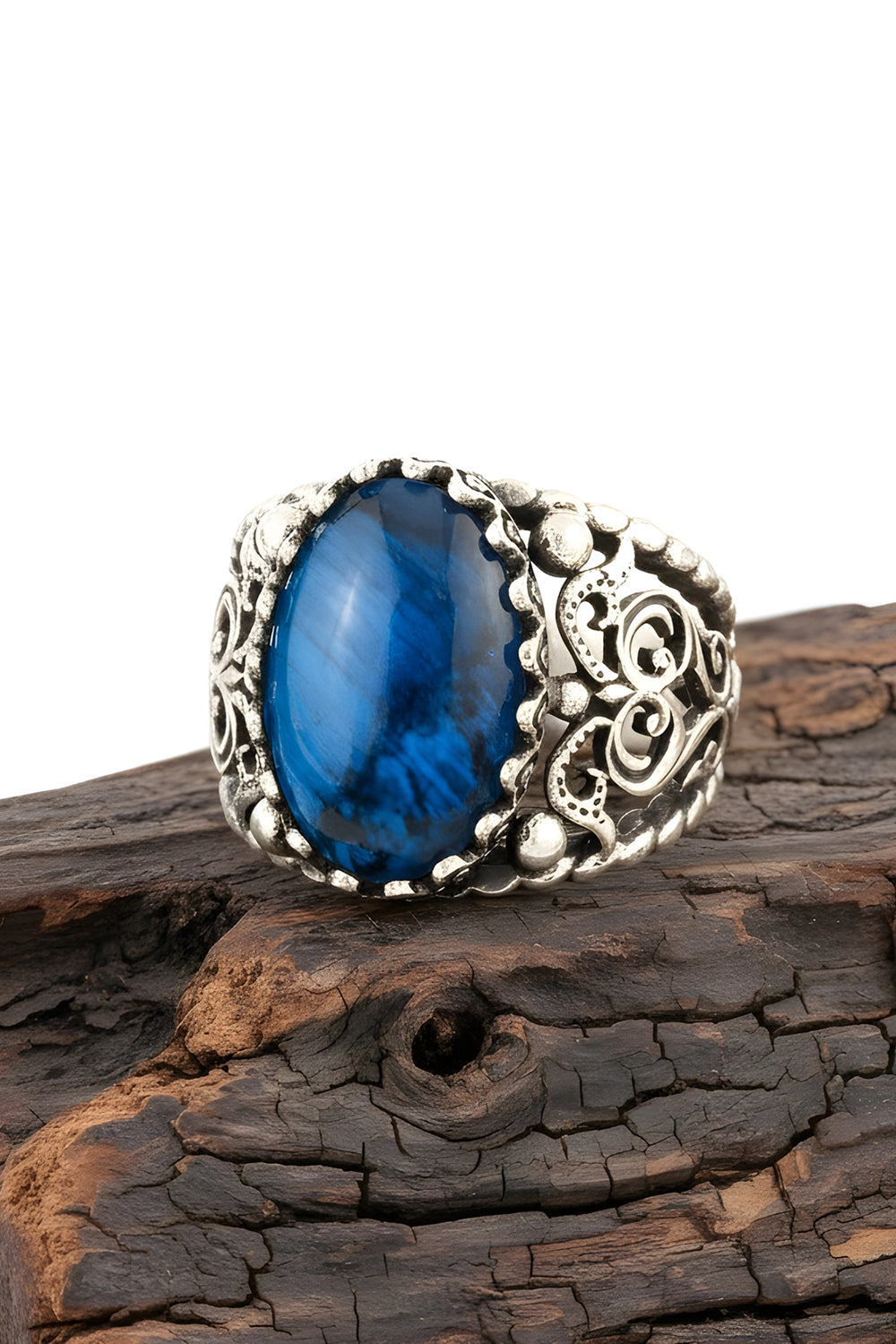 Sevra Mother of Pearl Silver Ring