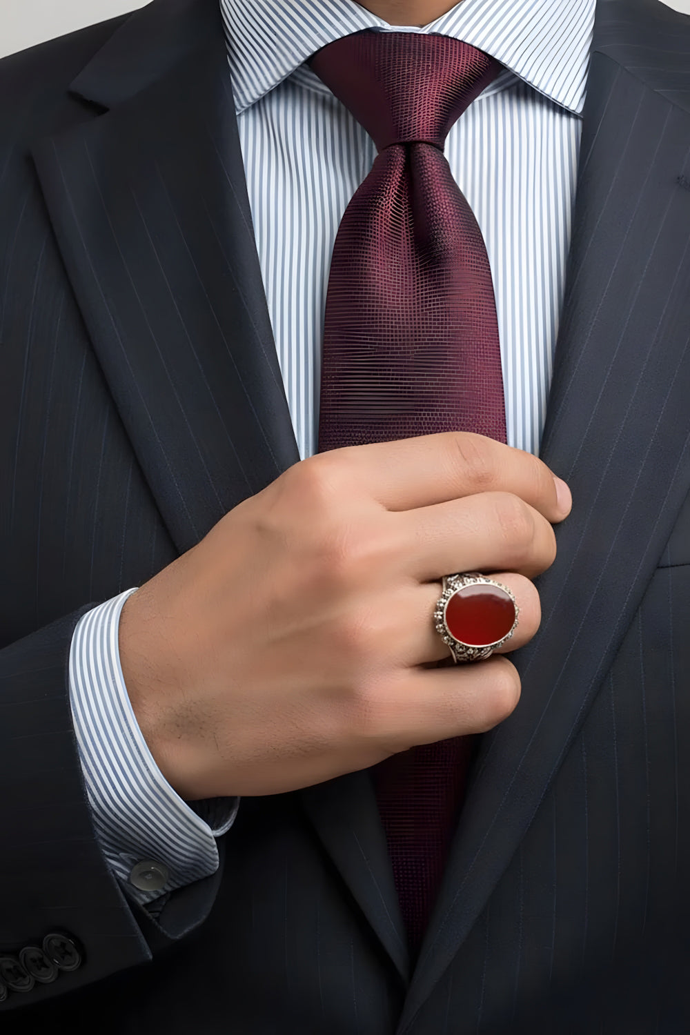 Varex Red Agate Silver Ring
