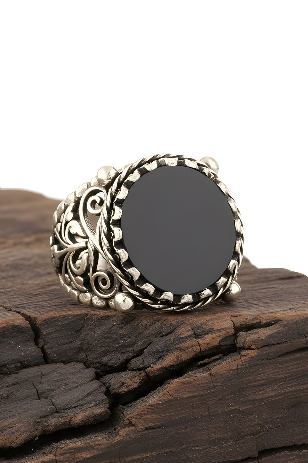 Caleon Handmade Onyx Silver Ring