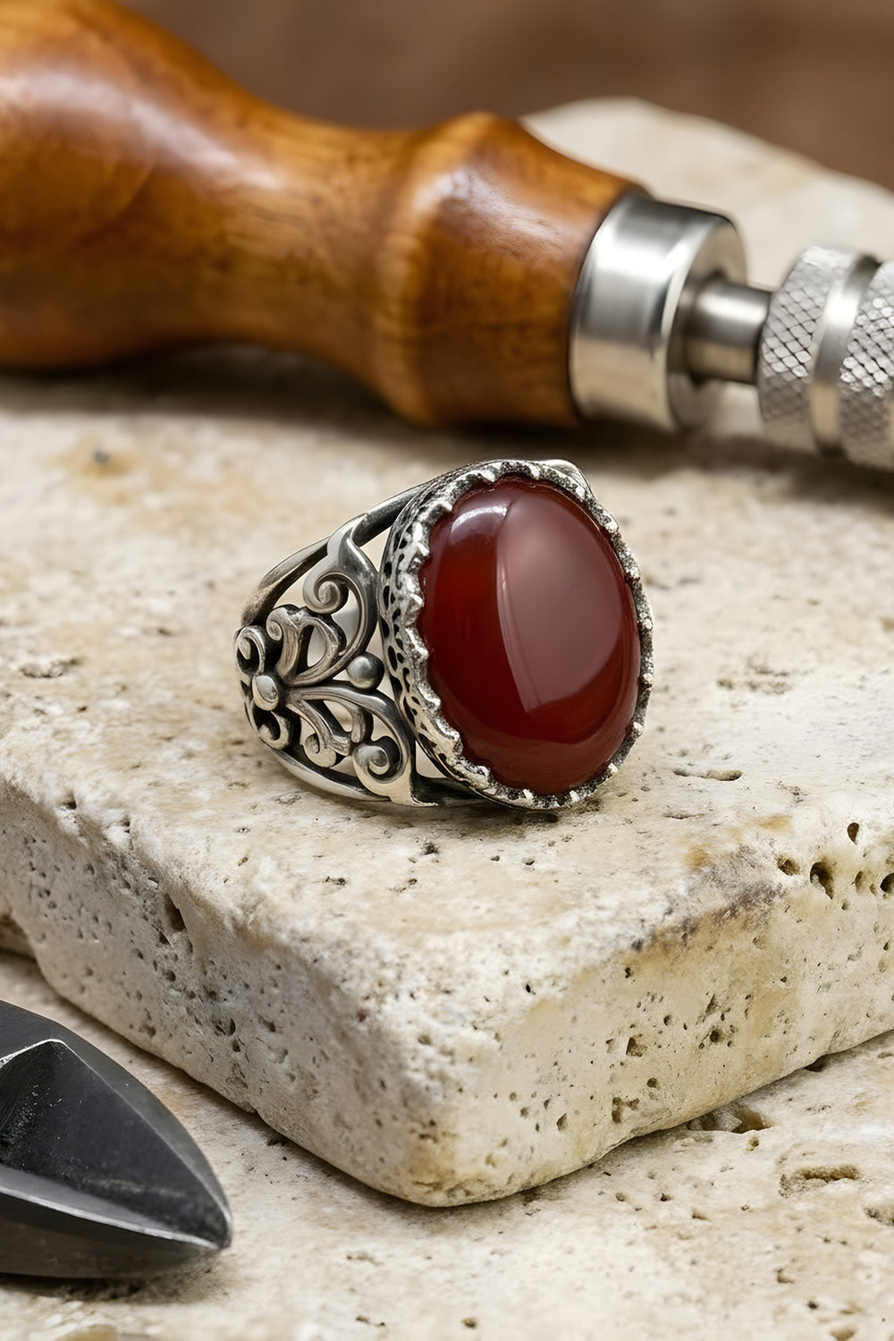 Varnix Red Agate Silver Ring