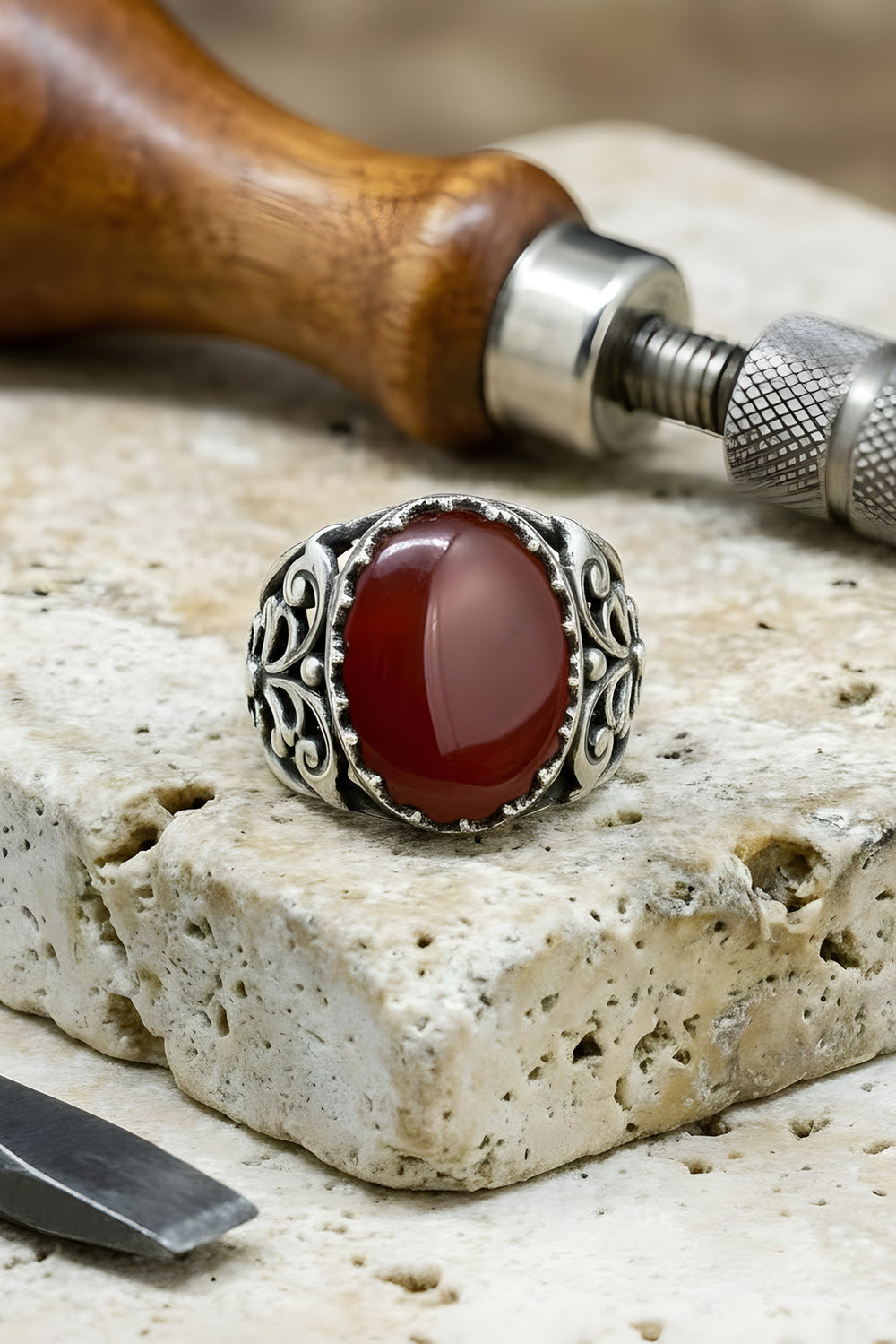 Varnix Red Agate Silver Ring