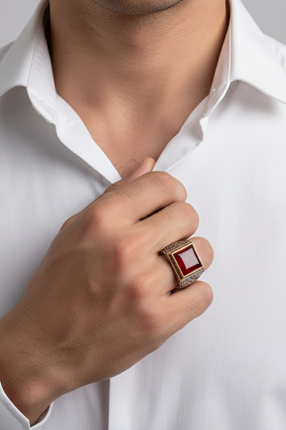 Oryen Red Agate Silver Ring