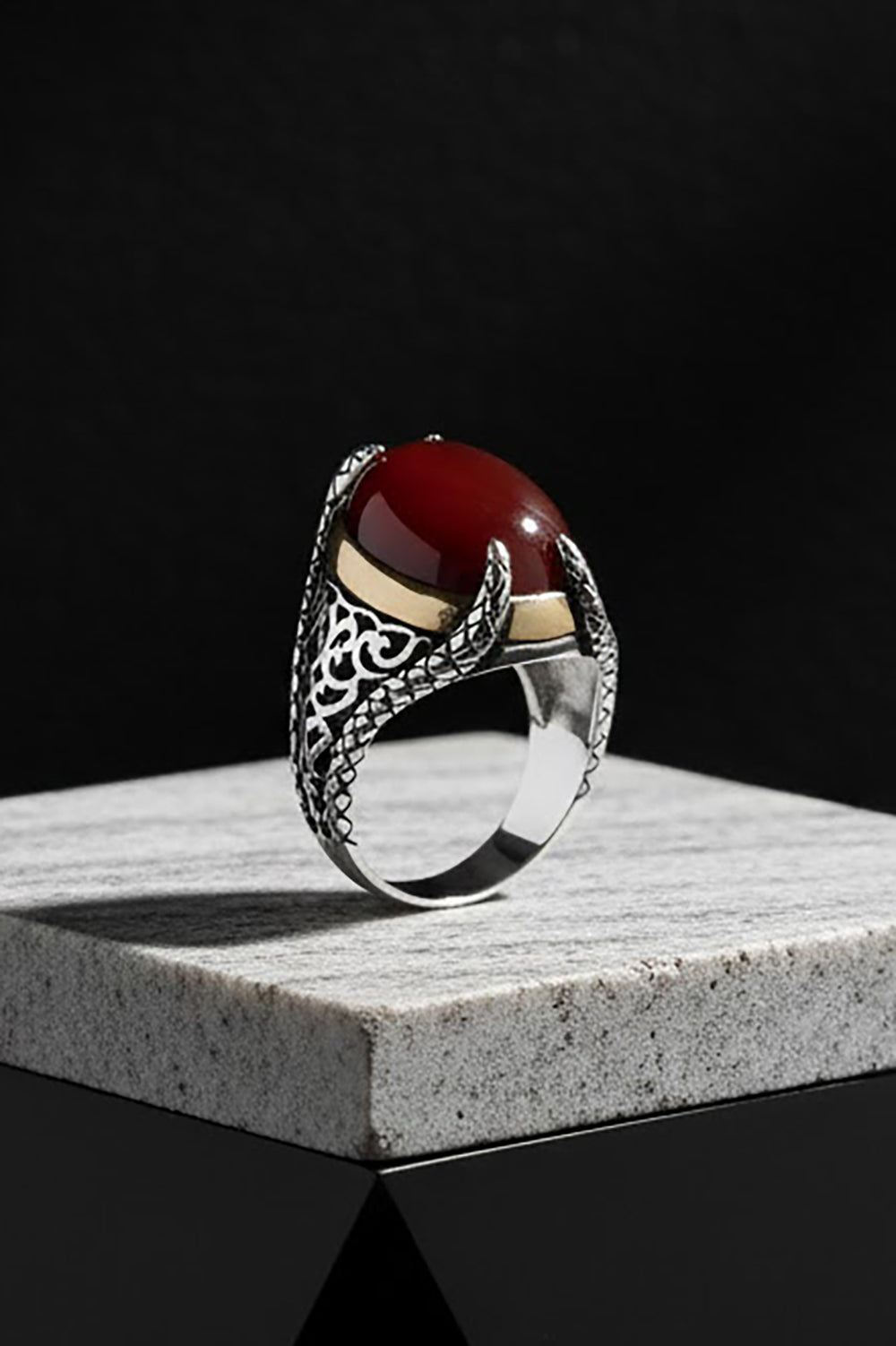 Silen Red Agate Silver Ring