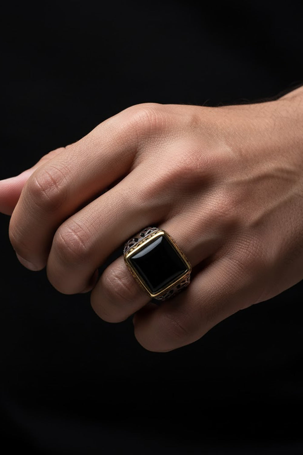 Marven Handmade Onyx Silver Ring