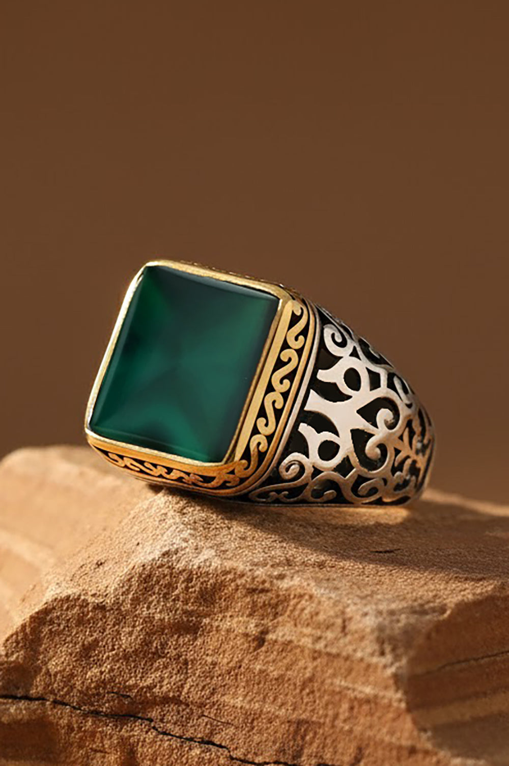Tavon Green Agate Silver Ring