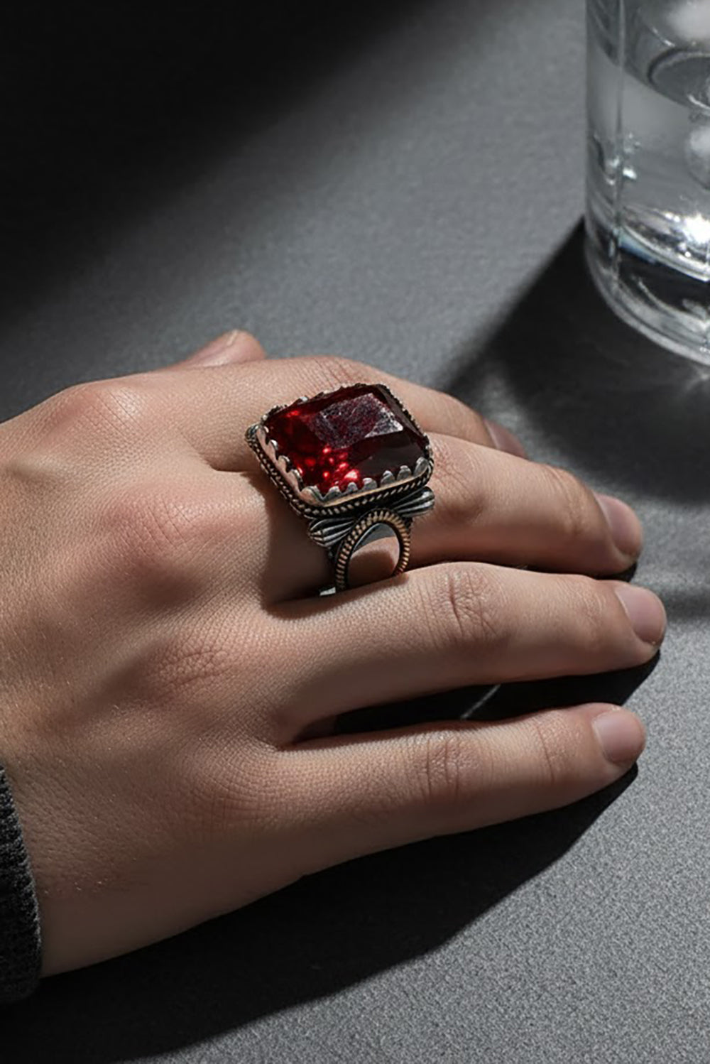 Loric Zircon Silver Ring