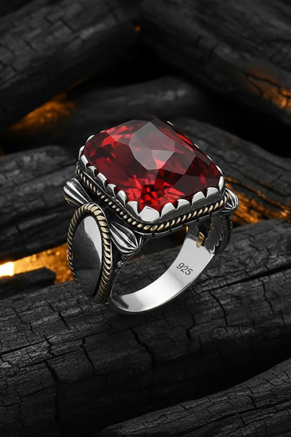 Loric Zircon Silver Ring