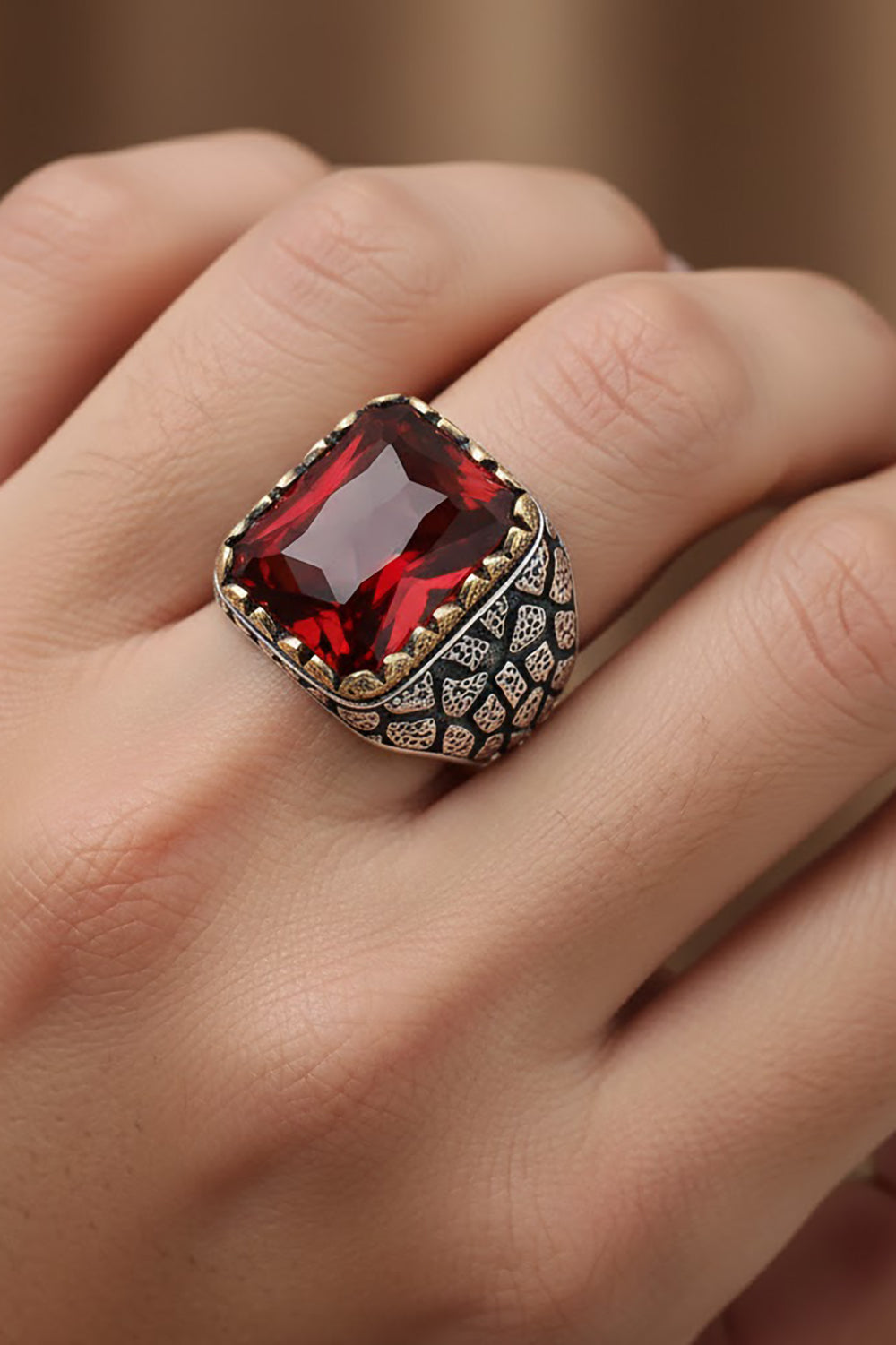 Tyras Zircon Silver Ring