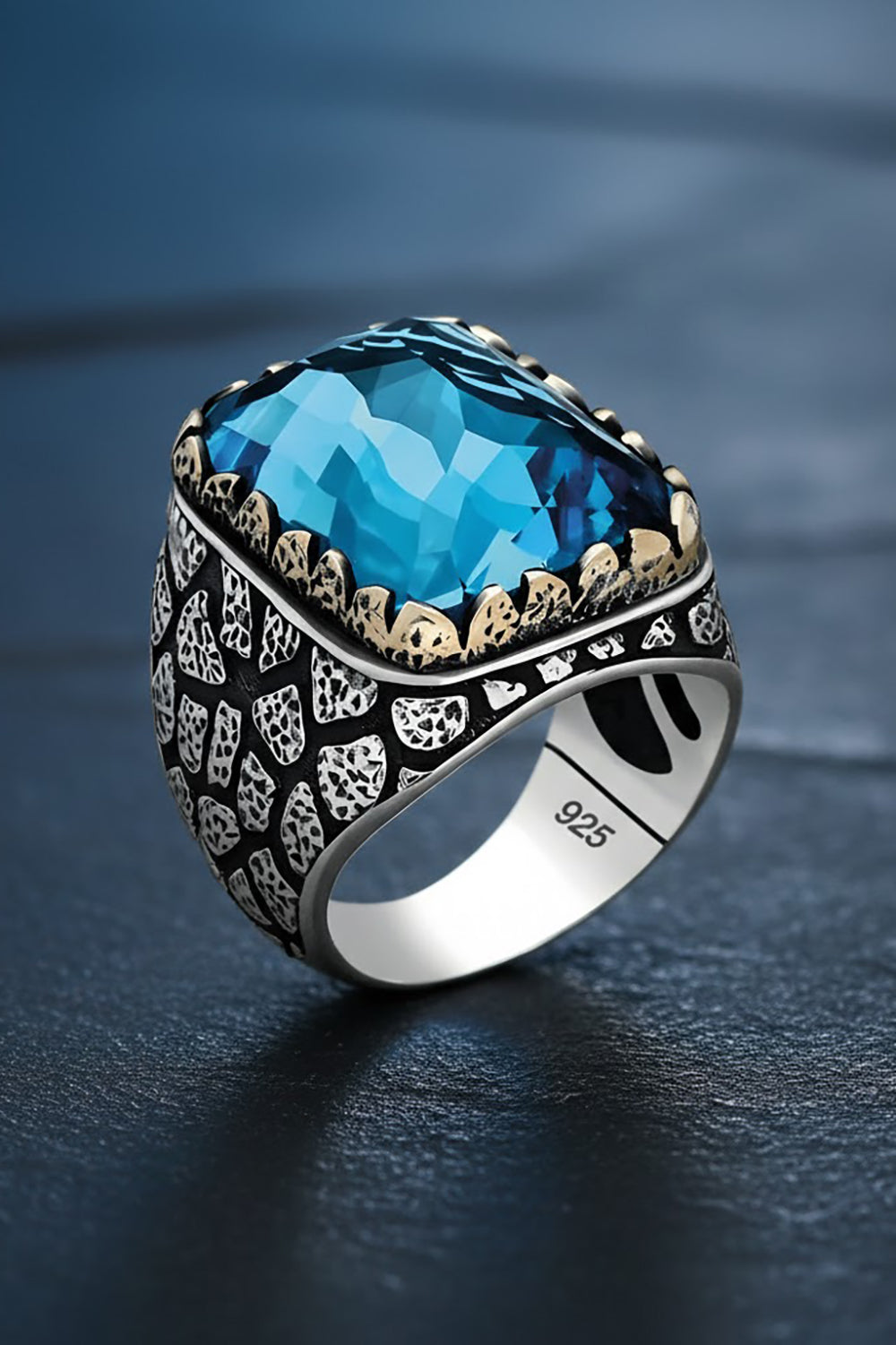 Eiren Zircon Silver Ring
