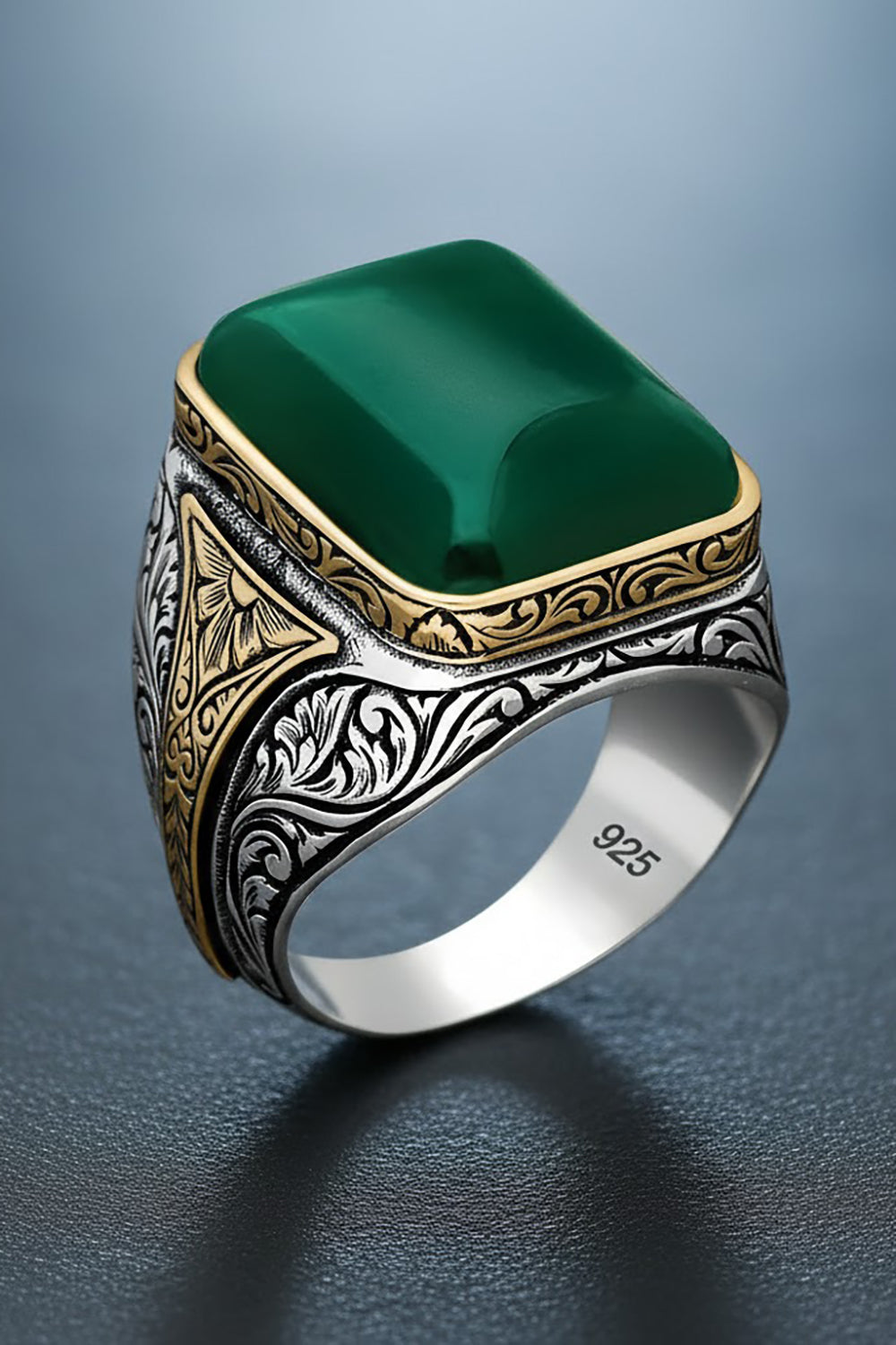 Elros Green Agate Silver Ring