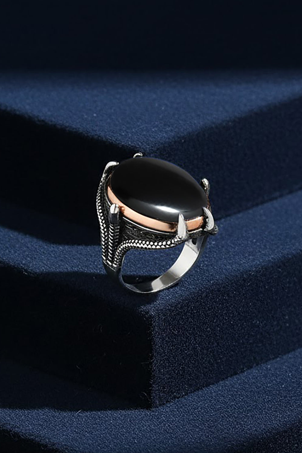 Kairen Handmade Onyx Silver Ring