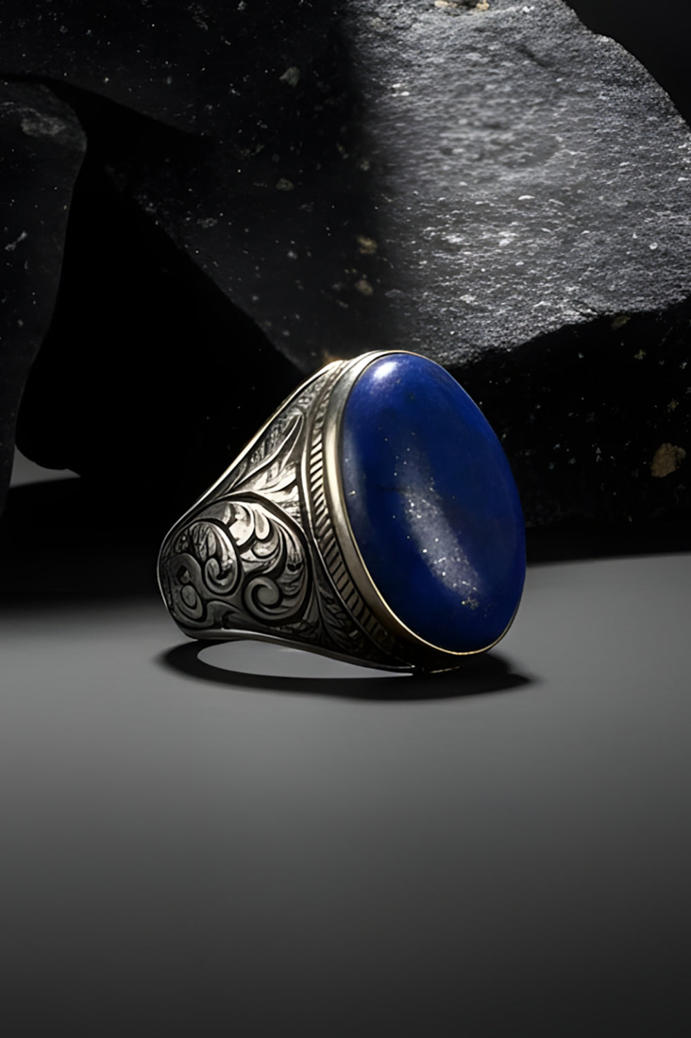 Nayren Lapis Stone Silver Ring