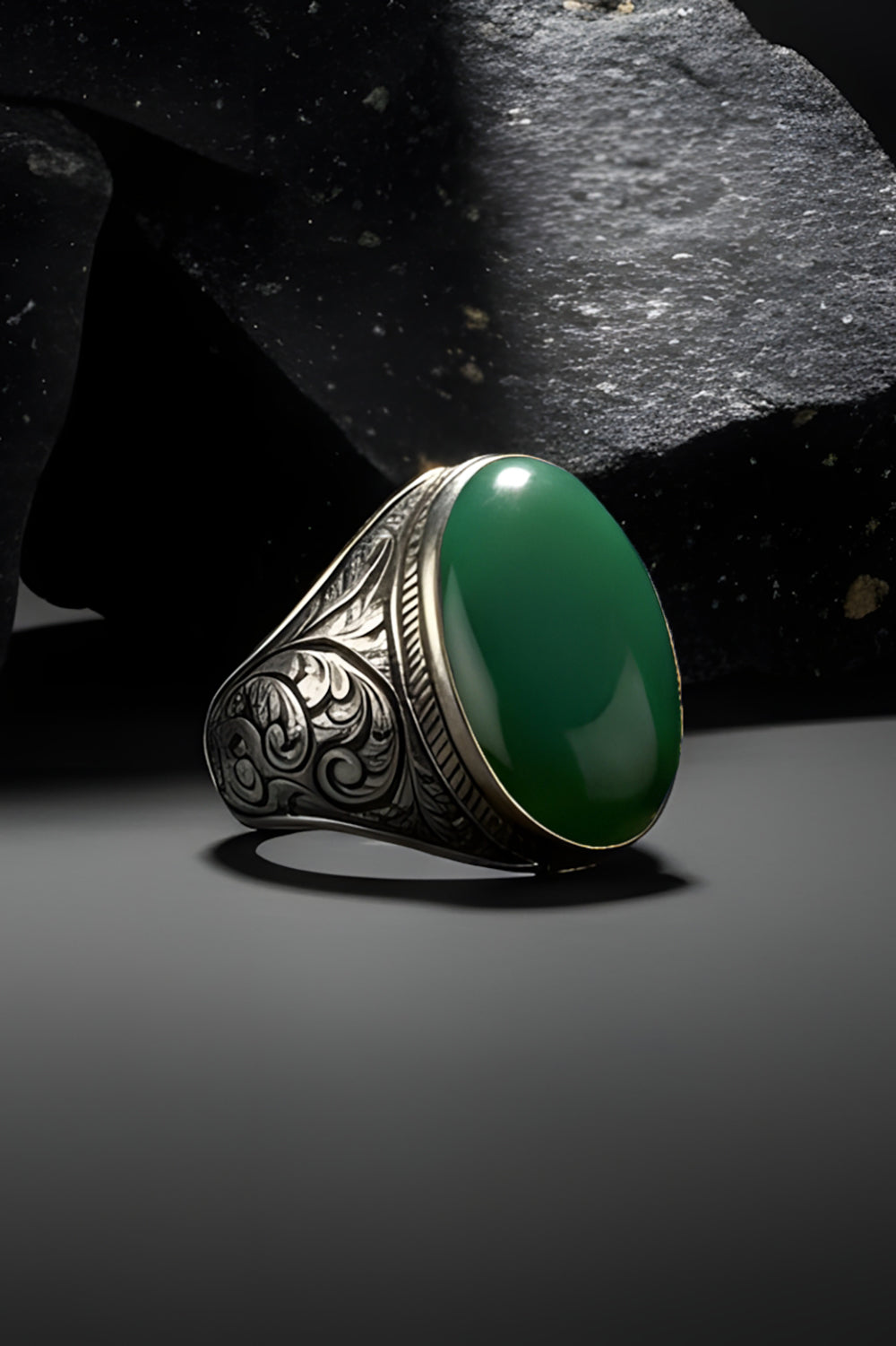 Feric Green Agate Silver Ring