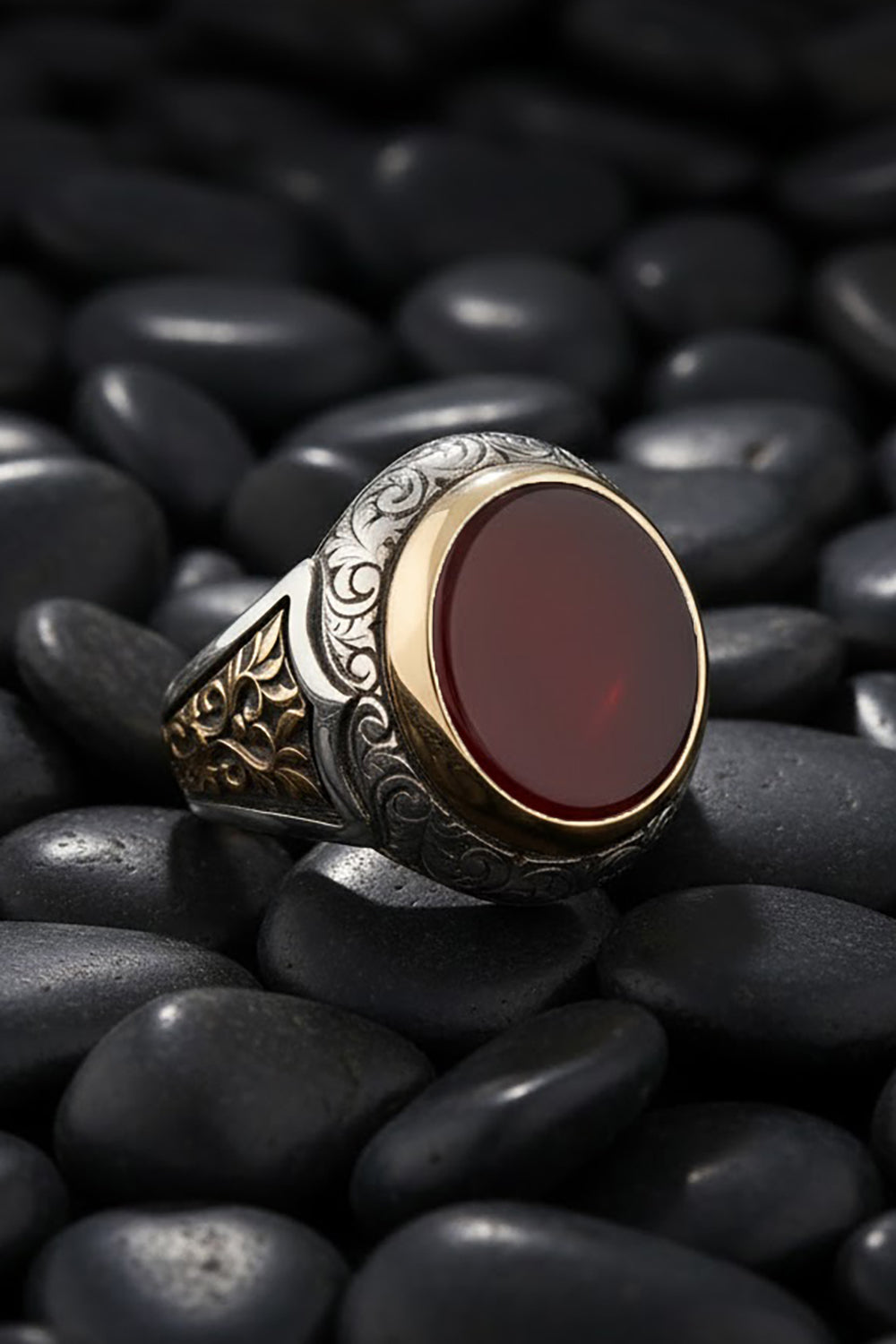 Neyric Red Agate Silver Ring