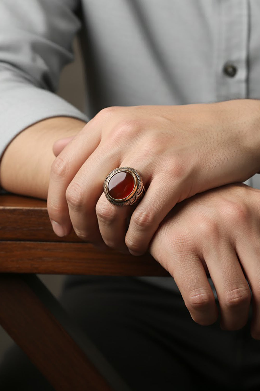 Neyric Red Agate Silver Ring