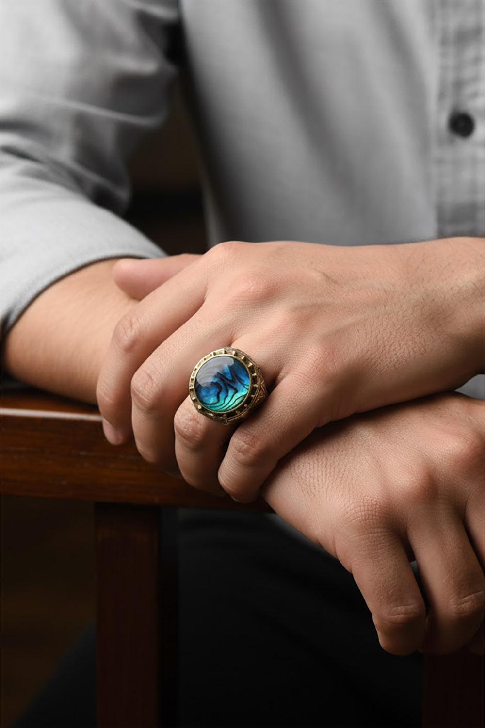 Novian Mother of Pearl Silver Ring