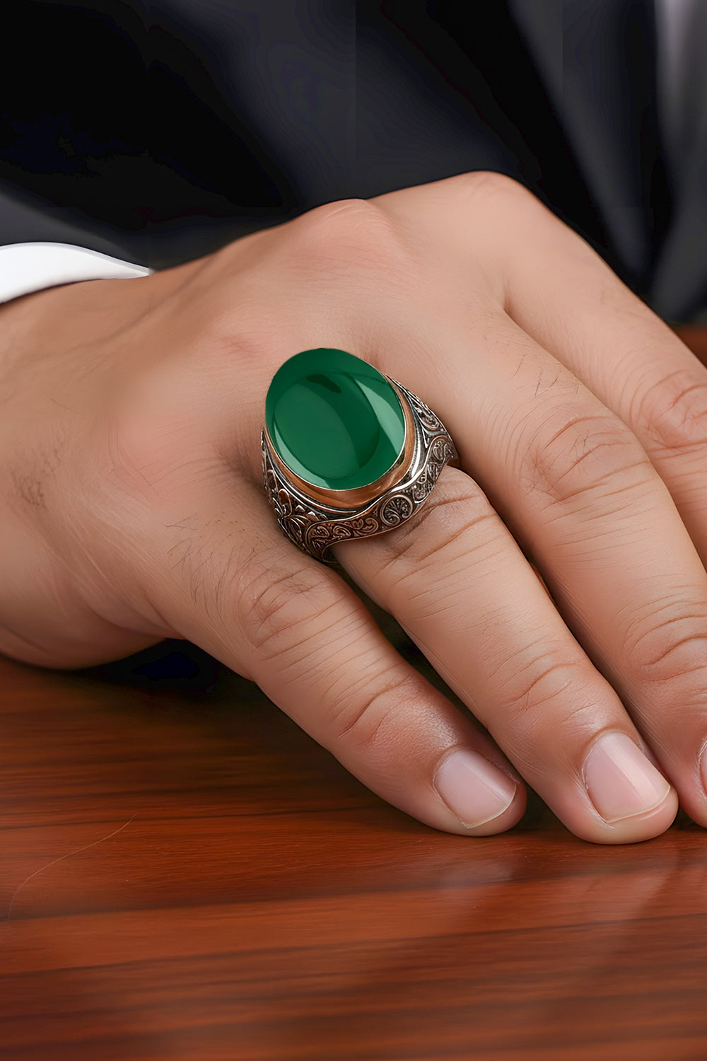 Moric Green Agate Silver Ring