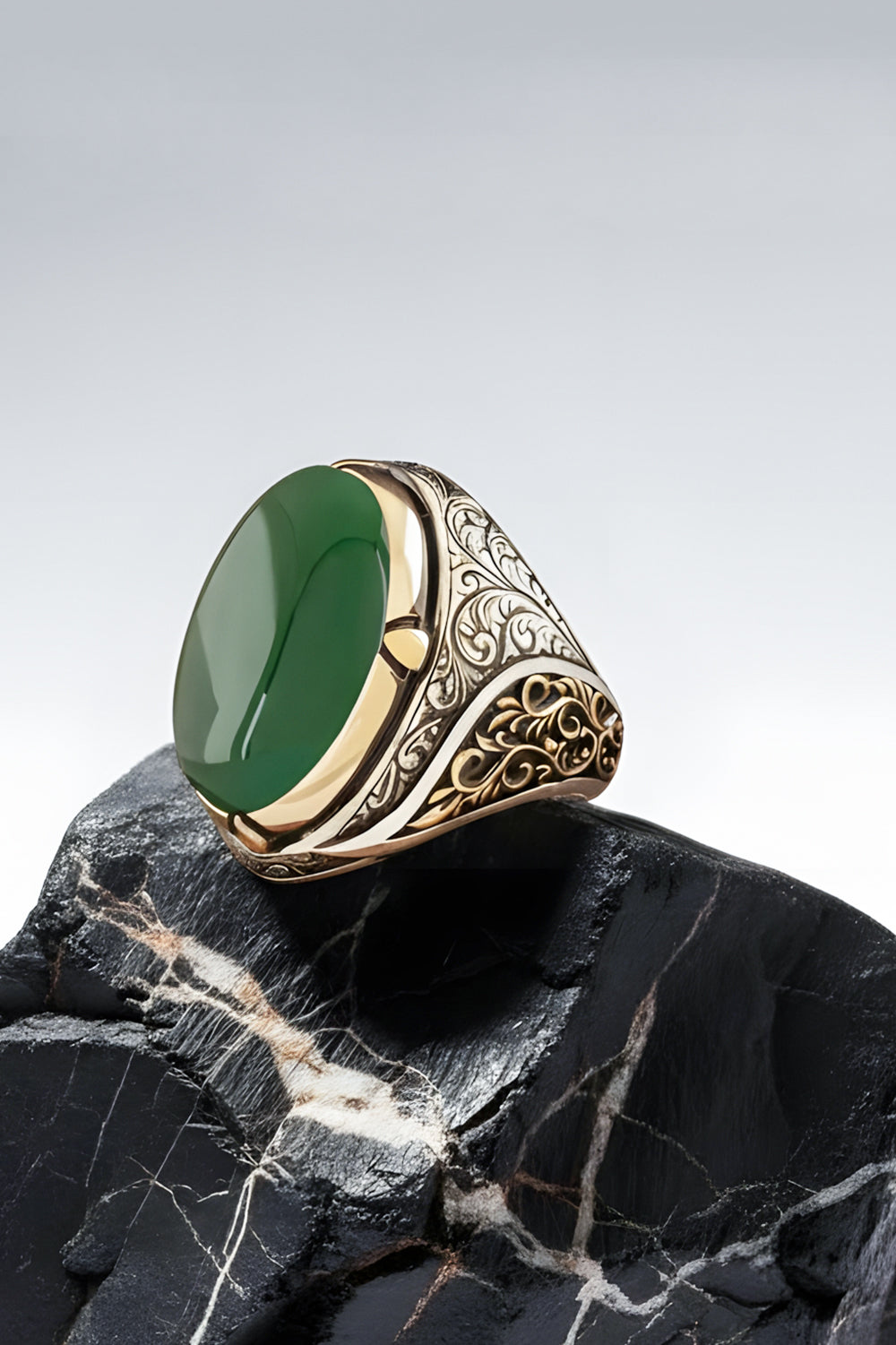 Alricx Green Agate Silver Ring