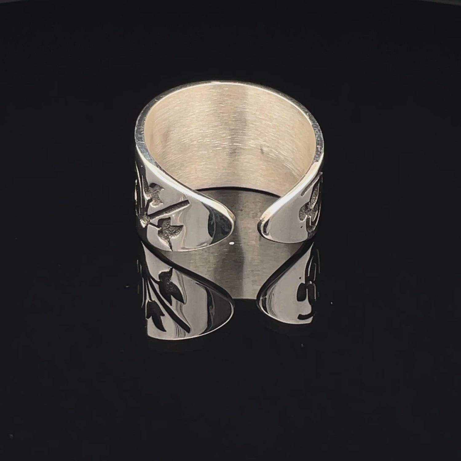 Elegant Silver Floral Cuff Ring