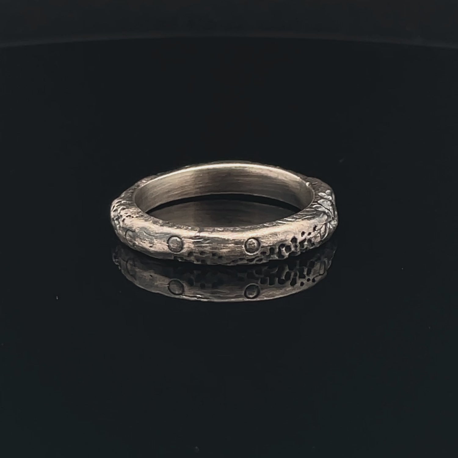 Elegant Silver Textured Ring