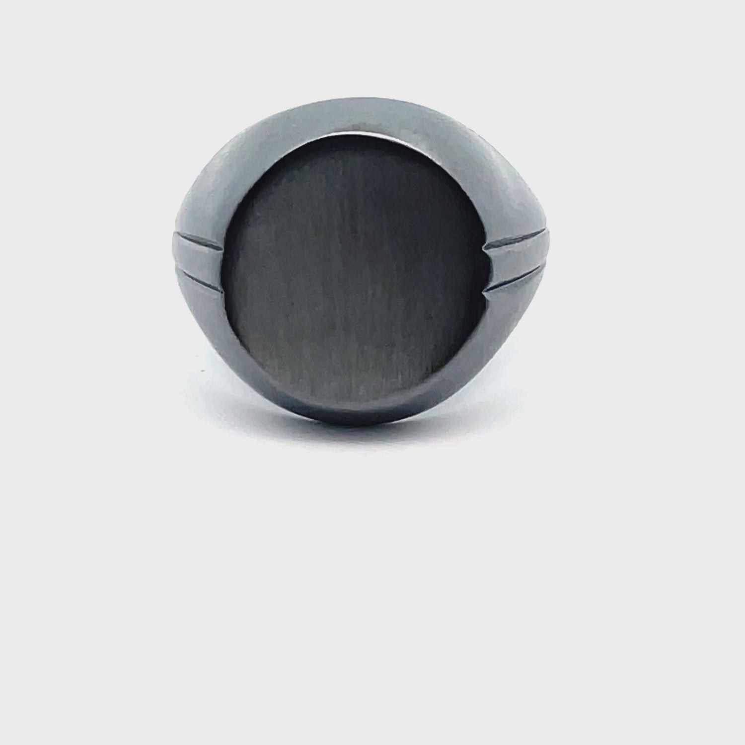 Sleek Modern Ring Design