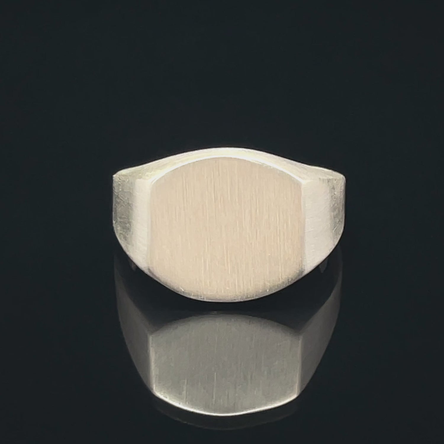 Elegant Silver Signet Ring