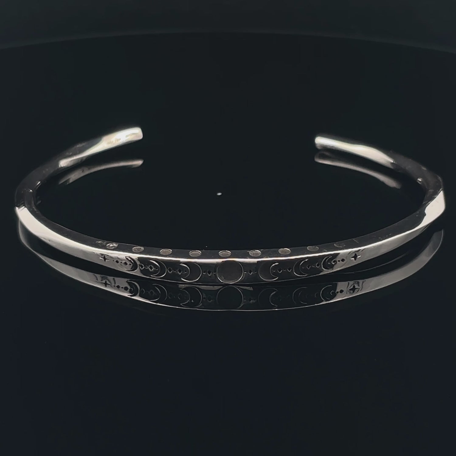 Elegant Silver Cuff Bracelet
