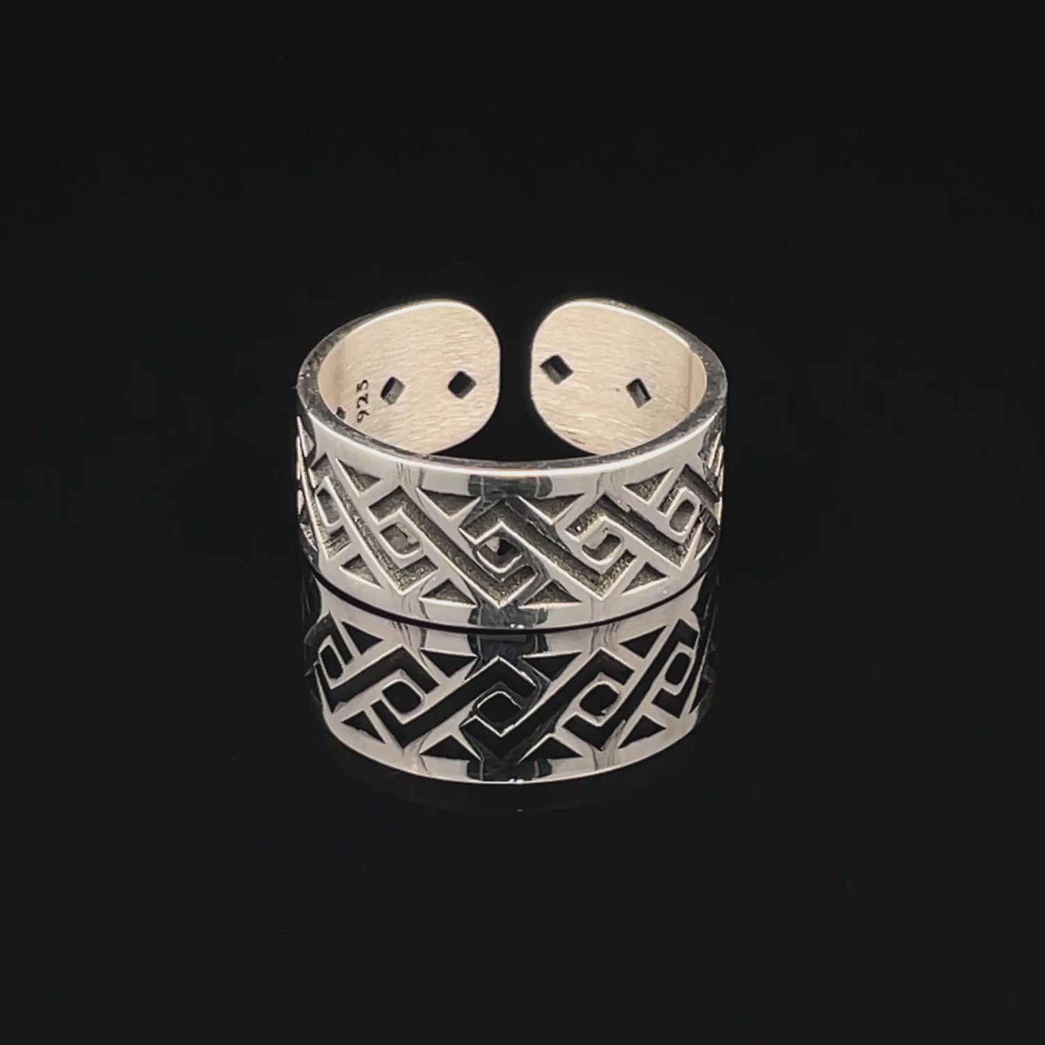 Stylish Black and Silver Cuff Ring